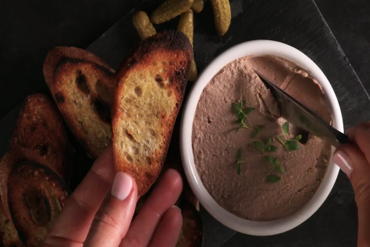 Chicken Liver Pâté by Jacques Pépin MoMoKoTo